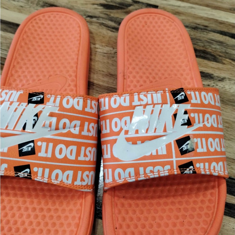 Nike Men’s Bright Orange Slide Sandals - Picture 2 of 4